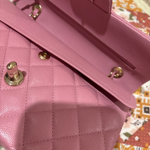 Chanel caviar small doubleflap handbag gold hardware dark  pink - Picture 8 of 9